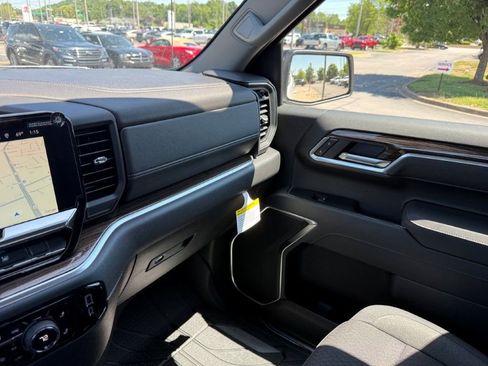 New 2026 Chevrolet Silverado 1500 RST w/ RST Select Package AWD/4WD image 20