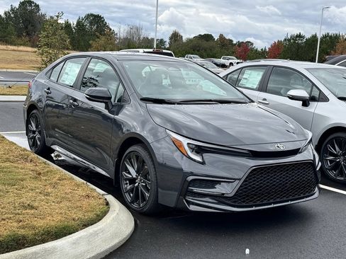New 2026 Toyota Corolla SE image 1
