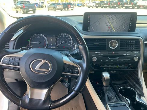 Used 2022 Lexus RX 350L Luxury image 14