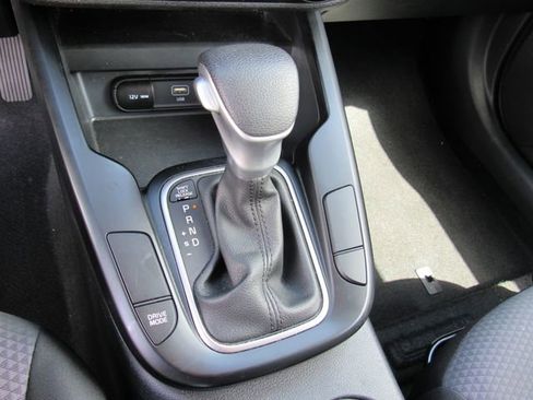 Used 2024 Kia Soul LX w/ Option Group 015 FWD image 25