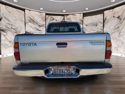 Used 2002 Toyota Tacoma PreRunner RWD image 7