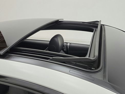 Certified 2022 Mercedes-Benz E 450 Coupe image 18