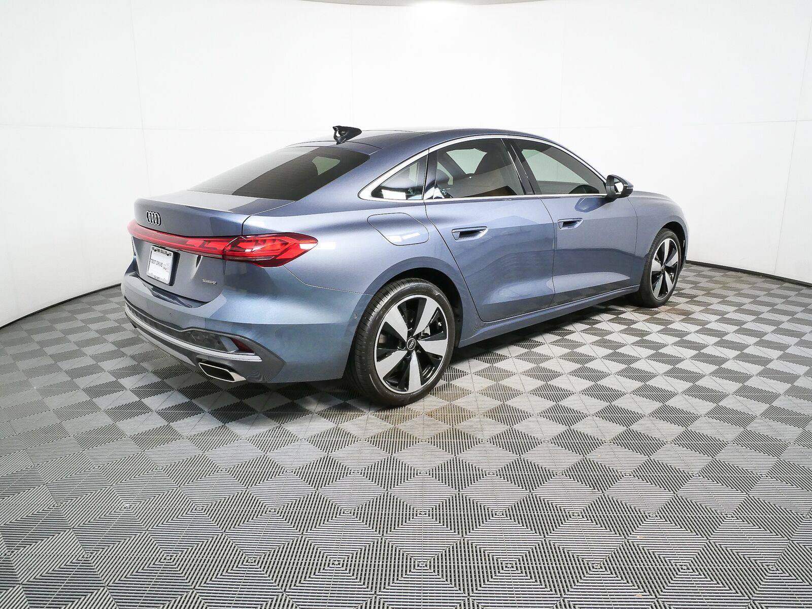 Used 2025 Audi A5 Prestige w/ 19" Wheel Package AWD/4WD image 3