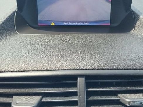 Used 2014 Buick Encore Leather FWD image 3