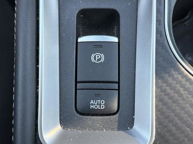Certified 2025 Nissan Altima 2.5 SV w/ SV Premium Package FWD image 7
