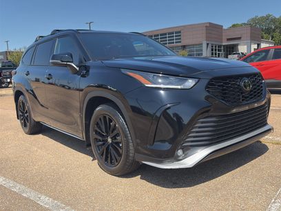 Used 2024 Toyota Highlander XSE