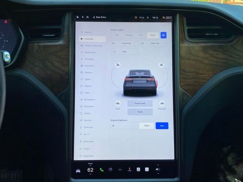 Used 2020 Tesla Model X Long Range AWD/4WD image 24