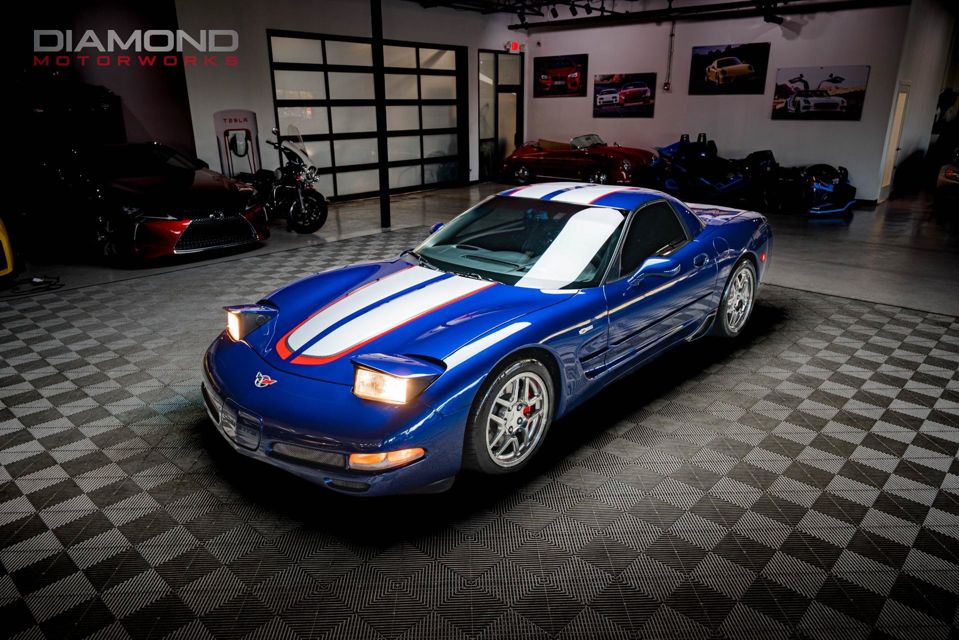 Used 2004 Chevrolet Corvette Z06 w/ Z06 Preferred Equipment Group RWD image 3