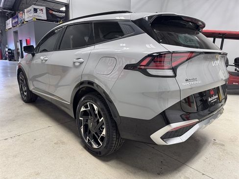 Used 2023 Kia Sportage SX AWD/4WD image 5