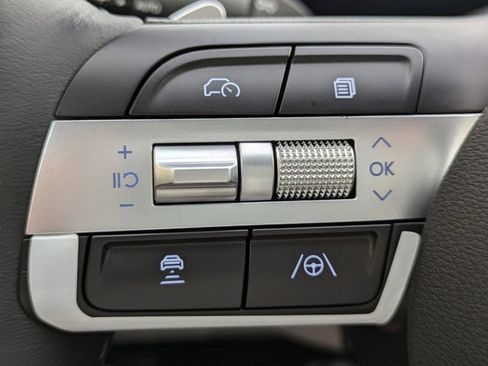 New 2026 Hyundai Tucson Limited FWD image 26