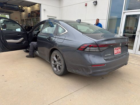 Used 2024 Honda Accord EX image 3