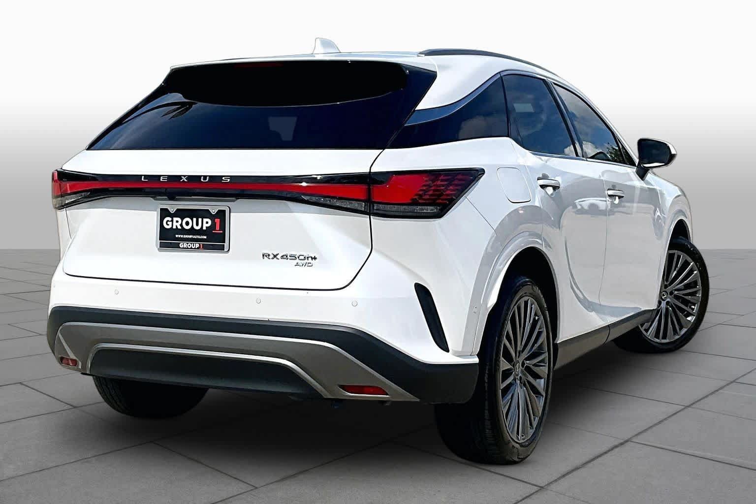 Used 2026 Lexus RX 450h AWD w/ Convenience Package image 13