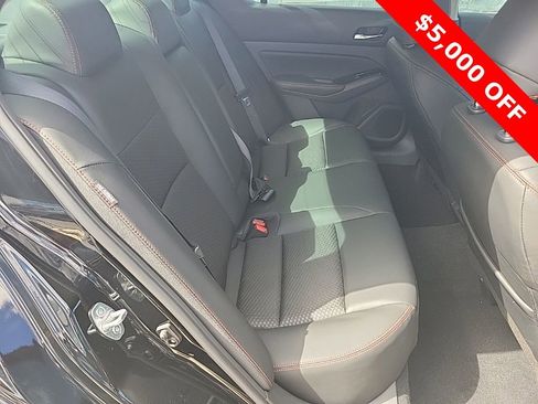 New 2025 Nissan Altima 2.5 SR image 35