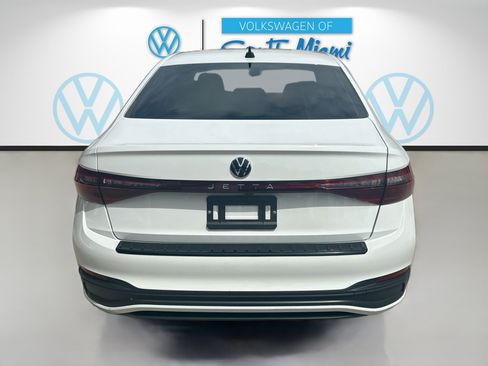 Used 2025 Volkswagen Jetta S FWD image 6