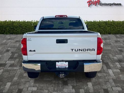Used 2016 Toyota Tundra SR5 w/ SR5 Upgrade Package image 9
