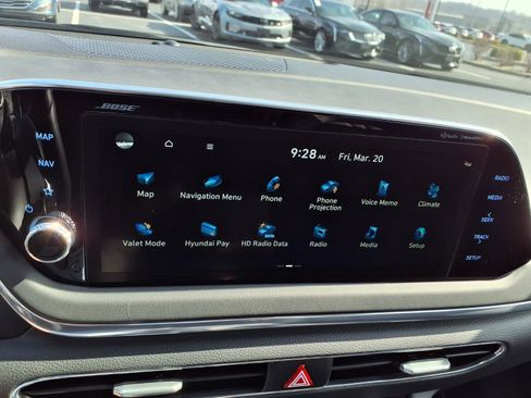 Used 2023 Hyundai Sonata Limited image 3