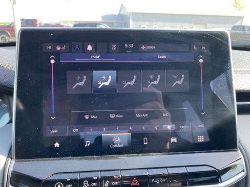 Used 2023 Jeep Compass Limited AWD/4WD image 21