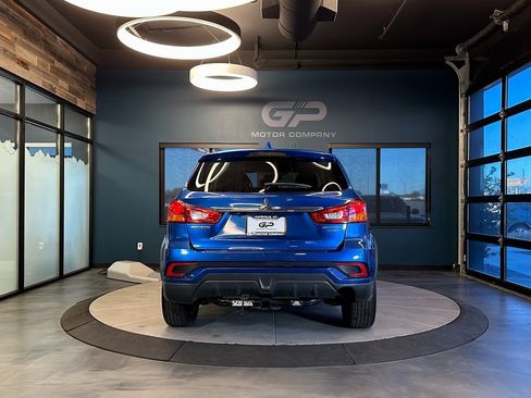 Used 2018 Mitsubishi Outlander Sport LE image 4