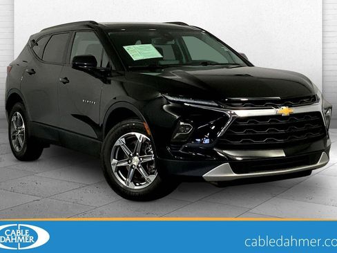 Used 2024 Chevrolet Blazer LT w/ Convenience Package FWD image 1