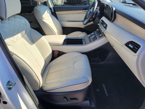 Used 2022 Hyundai Palisade Calligraphy image 15