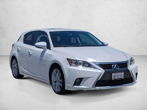 Used 2015 Lexus CT 200h FWD image 3