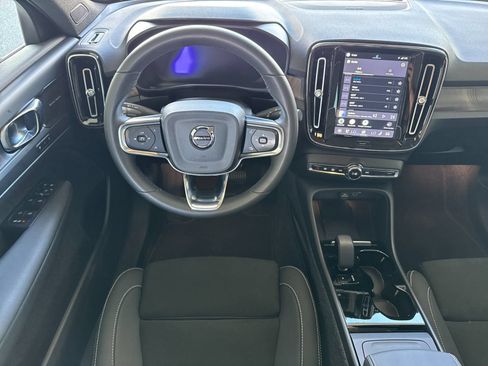 Used 2023 Volvo C40 P8 Recharge Ultimate w/ Protection Package Premier AWD/4WD image 18