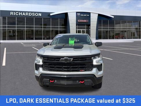 Used 2022 Chevrolet Silverado 1500 LT Trail Boss w/ Convenience Package II AWD/4WD image 8