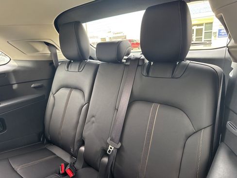 Used 2025 MAZDA CX-90 3.3 Turbo w/ Select Package image 25