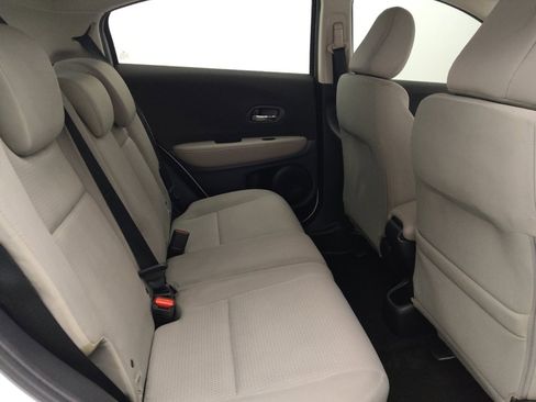 Used 2021 Honda HR-V LX image 19