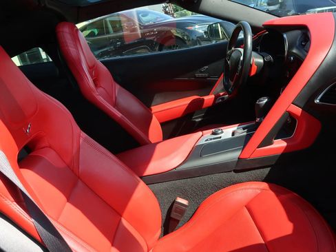 Used 2019 Chevrolet Corvette Grand Sport RWD image 18