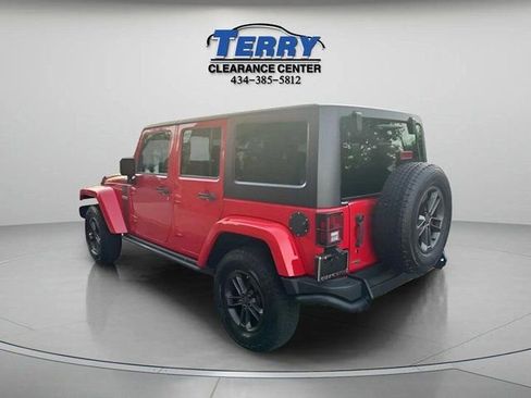 Used 2018 Jeep Wrangler Unlimited Sport image 2