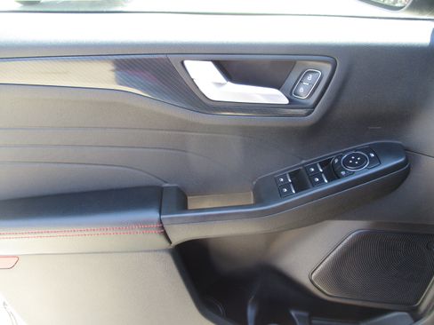 Used 2023 Ford Escape ST-Line w/ Tech Pack #1 image 33