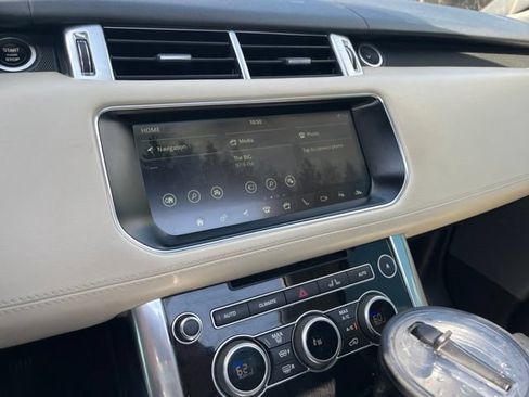 Used 2017 Land Rover Range Rover Sport HSE AWD/4WD image 14