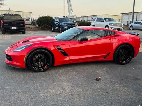 Used 2018 Chevrolet Corvette Grand Sport RWD image 4