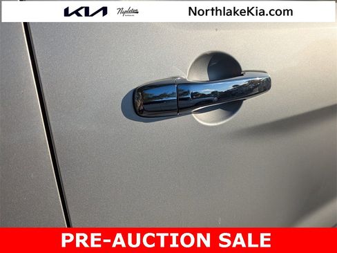 Used 2014 Ford Explorer XLT w/ Equipment Group 202A image 18