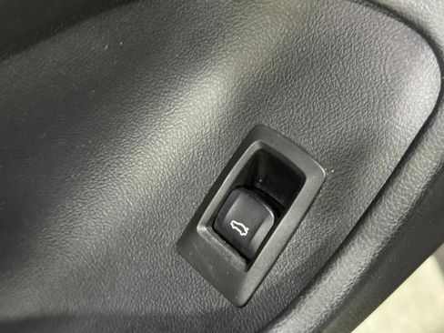 Certified 2023 BMW 440i xDrive w/ Premium Package image 28