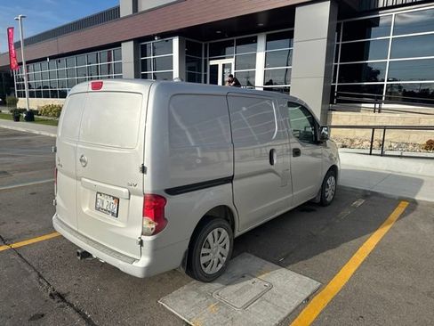 Used 2018 Nissan NV200 SV w/ Navigation Package FWD image 5