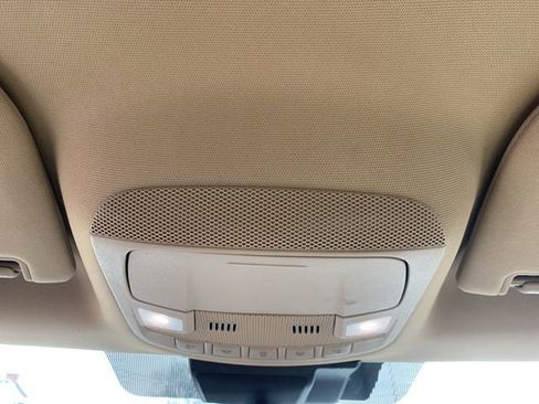 Used 2020 Ford F150 XLT image 33