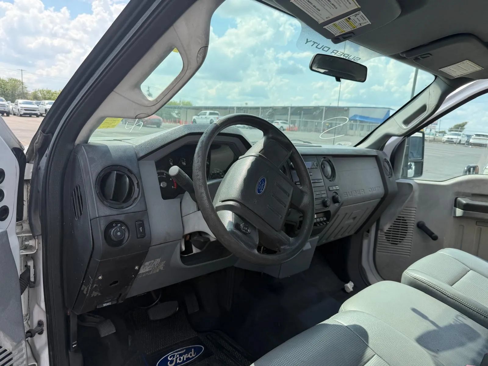 Used 2014 Ford F350 XL w/ Trailer Tow Package RWD image 10