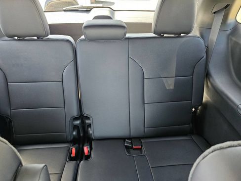 New 2026 Chevrolet Traverse LT w/ Driver Confidence Package FWD image 15