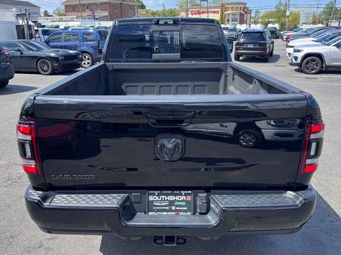 Used 2024 RAM 2500 Laramie w/ Night Edition RWD image 6