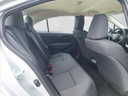 Used 2025 Toyota Corolla LE FWD image 18