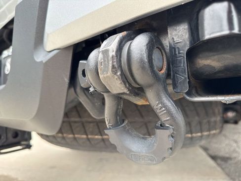 Used 2024 Toyota Tacoma SR5 AWD/4WD image 21