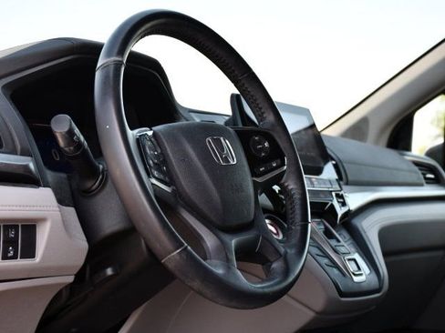 Used 2019 Honda Odyssey EX-L image 10