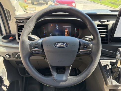 New 2026 Ford Transit 350 148 Medium Roof Wagon AWD image 29