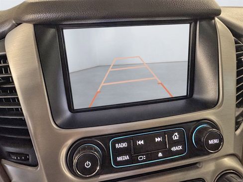 Used 2018 GMC Yukon SLT w/ Premium Edition image 18