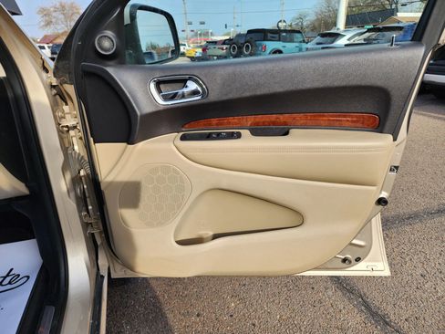 Used 2014 Dodge Durango Limited w/ Nav & Power Liftgate Group AWD/4WD image 8