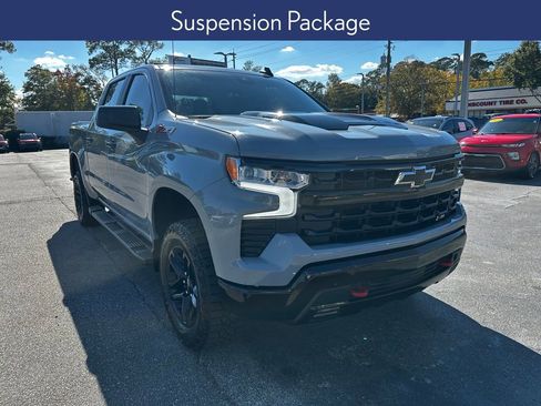 Used 2024 Chevrolet Silverado 1500 LT Trail Boss image 9