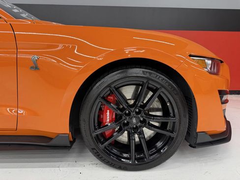 Used 2021 Ford Mustang Shelby GT500 w/ Technology Package image 34
