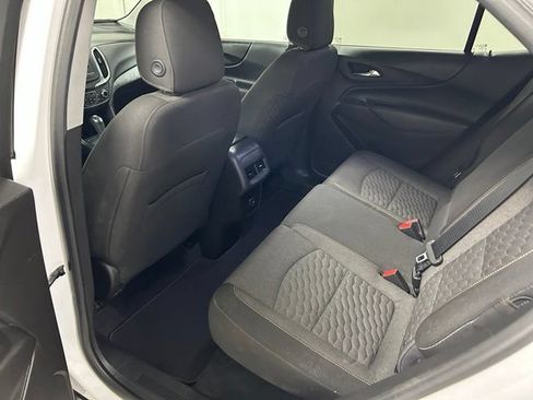 Used 2019 Chevrolet Equinox LT w/ Driver Convenience Package FWD image 15